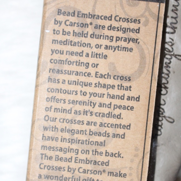 Caron, bead embraced cross - Picture 3 of 6